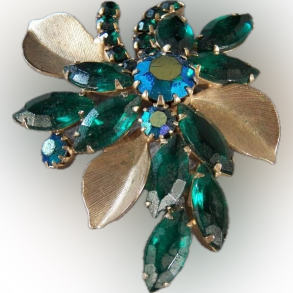 Verified JULIANA D&E Vintage Green AB Rhinestone Goldtone Metal Leaves Brooch